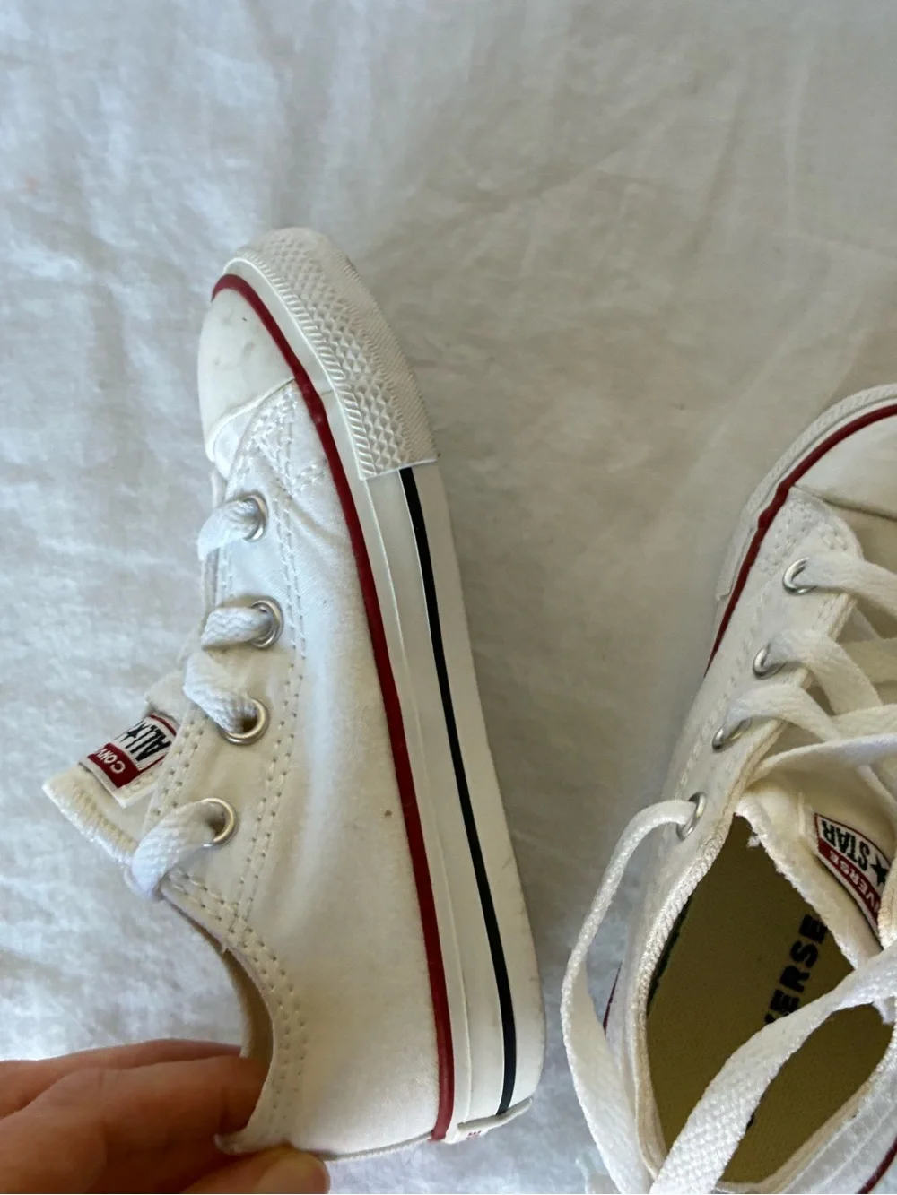 Converse good preowned